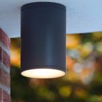 Verlichting zonder boren voor bakstenen huurwanden